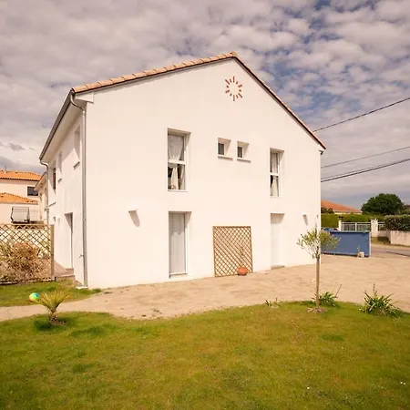 Rez-de-jardin Neuf - 2-6 Pers - 700m De La Апартаменты *