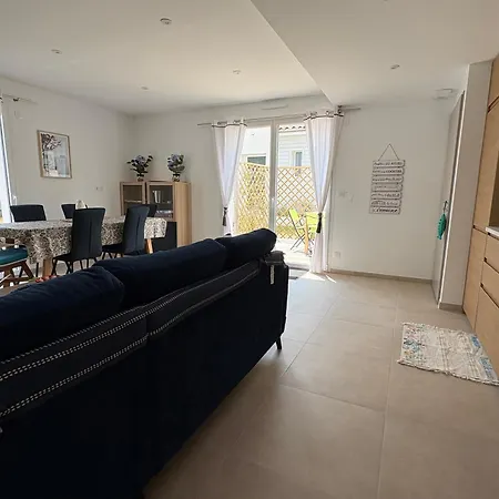 Rez-de-jardin Neuf - 2-6 Pers - 700m De La Апартаменты