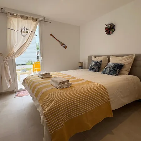 Апартаменты Rez-de-jardin Neuf - 2-6 Pers - 700m De La *