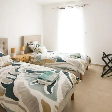 Appartement Rez-de-jardin Neuf - 2-6 Pers - 700m De La